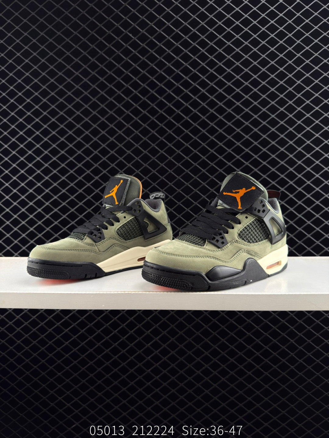 Nike Air Jordan 4 Retro